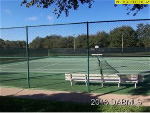 Community Tennis Courts